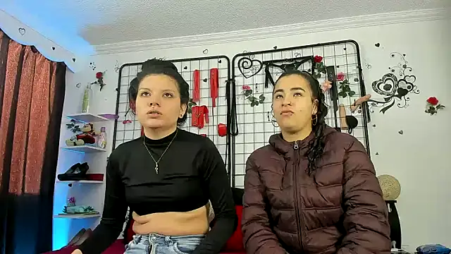 abby eemily online show from December 16, 2025, 12:21 pm