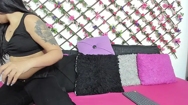 thedream girls online show from March 8, 2025, 12:20 pm