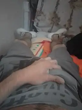 Snapshot of Fer-nand chatting on December 5, 2024, 6:33 pm Fer-nand online show from December 5, 2024, 6:33 pm