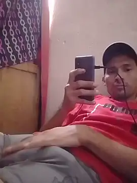 Snapshot of Fer-nand chatting on January 26, 2025, 4:09 pm Fer-nand online show from January 26, 2025, 4:09 pm