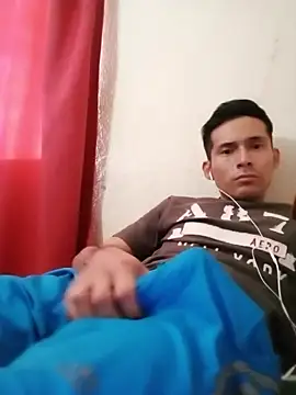 Snapshot of Fer-nand chatting on February 20, 2025, 2:24 pm Fer-nand online show from February 20, 2025, 2:24 pm