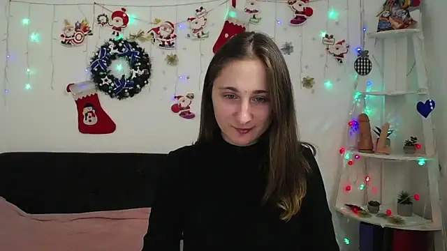 Snapshot of MichelLeee chatting on January 3, 2025, 12:41 pm MichelLeee online show from January 3, 2025, 12:41 pm