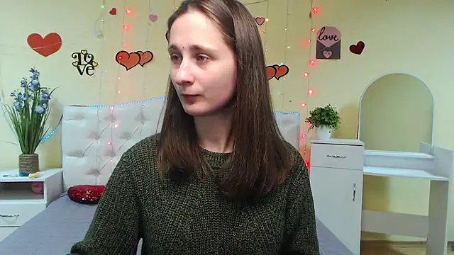 Snapshot of MichelLeee chatting on February 11, 2025, 12:05 pm MichelLeee online show from February 11, 2025, 12:05 pm