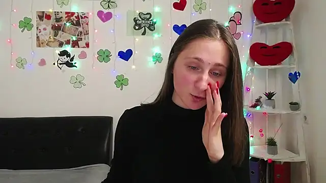 Snapshot of MichelLeee chatting on March 18, 2025, 3:10 pm MichelLeee online show from March 18, 2025, 3:10 pm