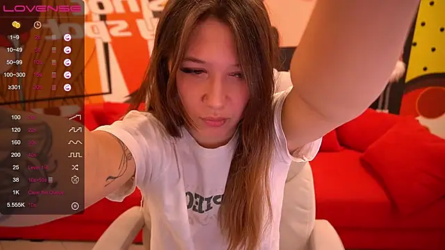 Snapshot of DreamyLinaa chatting on December 27, 2024, 7:51 am DreamyLinaa online show from December 27, 2024, 7:51 am