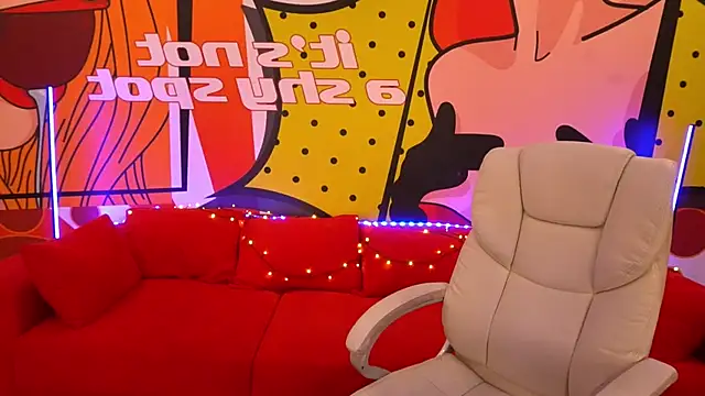 Snapshot of DreamyLinaa chatting on January 20, 2025, 7:47 am DreamyLinaa online show from January 20, 2025, 7:47 am