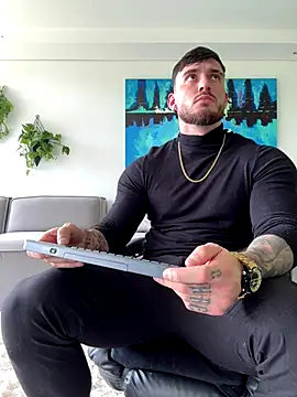 Snapshot of DimitriSullivan_ chatting on November 5, 2025, 6:52 pm DimitriSullivan online show from November 5, 2025, 6:52 pm