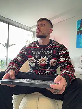 Snapshot of DimitriSullivan_ chatting on December 3, 2025, 2:15 pm DimitriSullivan online show from December 3, 2025, 2:15 pm