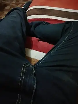 Snapshot of Tuchico_888 chatting on March 22, 2025, 1:54 am Tuchico 888 online show from March 22, 2025, 1:54 am
