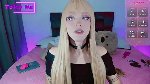 Snapshot of Kirmyy_ chatting on January 1, 2025, 4:39 am Kirmyy online show from January 1, 2025, 4:39 am