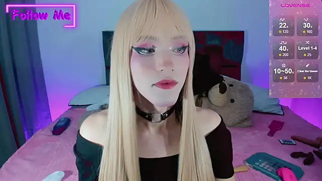 Snapshot of Kirmyy_ chatting on January 1, 2025, 7:41 am Kirmyy online show from January 1, 2025, 7:41 am