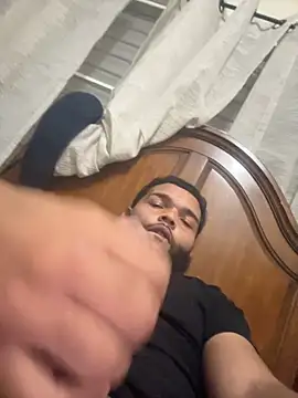 chupavajinaspuertorico30 online show from November 3, 2025, 7:48 pm