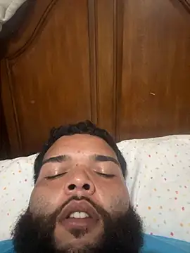 chupavajinaspuertorico30 online show from November 24, 2025, 10:20 pm