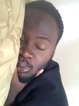 Snapshot of seductivescamp chatting on December 9, 2024, 12:19 pm seductivescamp online show from December 9, 2024, 12:19 pm