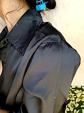 Snapshot of xpihu chatting on November 29, 2025, 5:27 pm xpihu online show from November 29, 2025, 5:27 pm