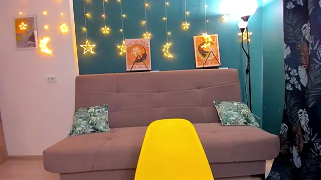 Xloe Queen online show from January 25, 2025, 11:13 am