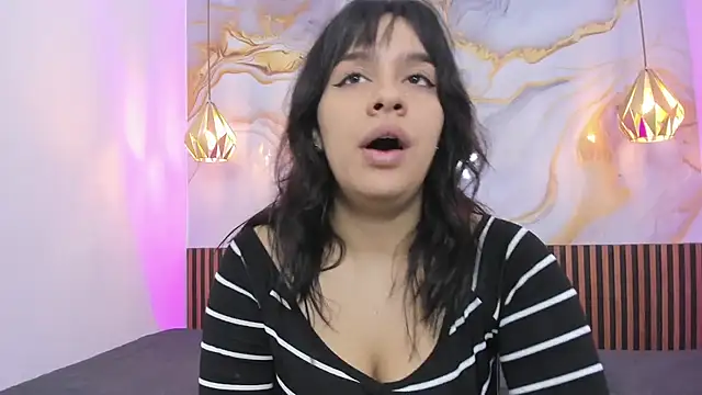 Snapshot of MelissaGilll chatting on October 13, 2025, 7:14 pm MelissaGilll online show from October 13, 2025, 7:14 pm