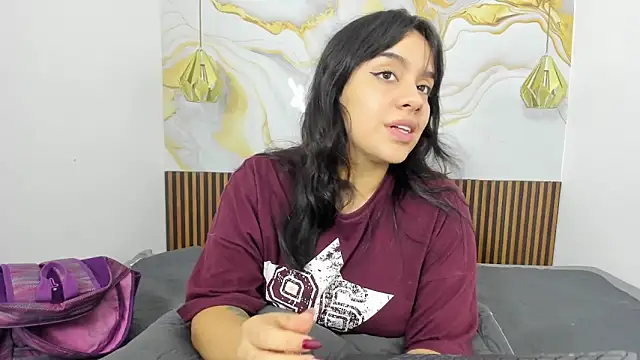 Snapshot of MelissaGilll chatting on November 17, 2025, 7:19 pm MelissaGilll online show from November 17, 2025, 7:19 pm