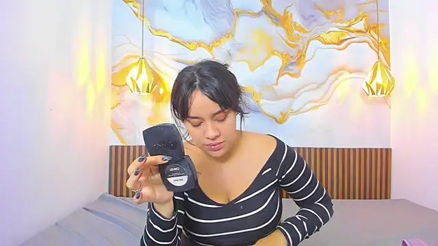 Snapshot of MelissaGilll chatting on November 27, 2025, 7:05 pm MelissaGilll online show from November 27, 2025, 7:05 pm