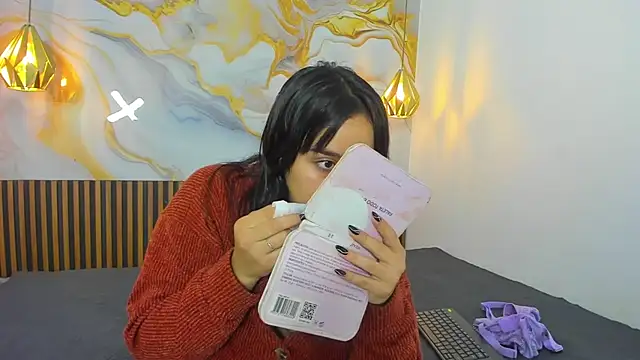 Snapshot of MelissaGilll chatting on November 29, 2025, 2:20 pm MelissaGilll online show from November 29, 2025, 2:20 pm