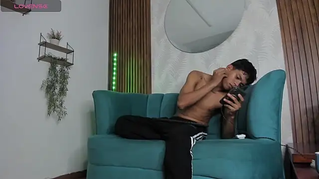 Jeffry wolvess online show from January 27, 2025, 10:38 pm