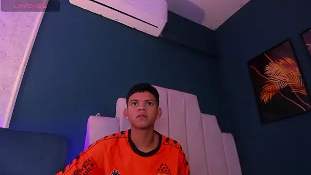 Jeffry wolvess online show from March 3, 2025, 3:09 pm