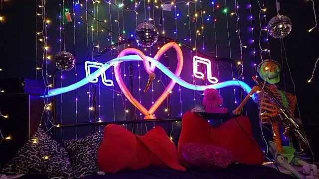 Snapshot of anonymouszN chatting on January 11, 2026, 9:09 pm anonymouszN online show from January 11, 2026, 9:09 pm