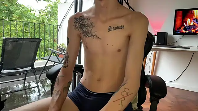 Den BlueXx online show from February 24, 2025, 6:15 pm