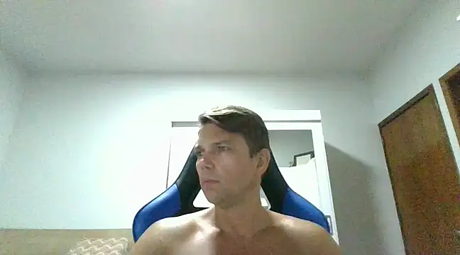 Snapshot of gauchoalto chatting on February 14, 2025, 4:47 am gauchoalto online show from February 14, 2025, 4:47 am