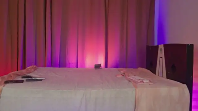 Little maeve online show from November 9, 2025, 11:14 pm