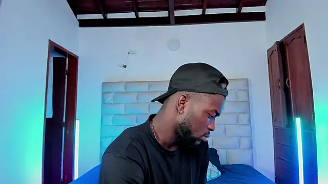 Dylan Taylor online show from November 28, 2025, 12:41 pm