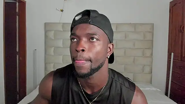 Snapshot of Dylan_Taylor chatting on December 21, 2025, 12:12 pm Dylan Taylor online show from December 21, 2025, 12:12 pm