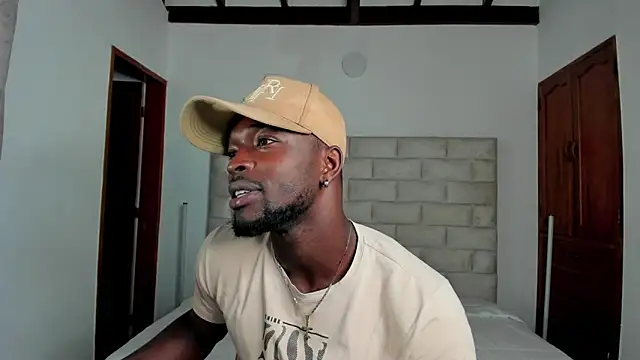 Snapshot of Dylan_Taylor chatting on December 22, 2025, 12:35 pm Dylan Taylor online show from December 22, 2025, 12:35 pm