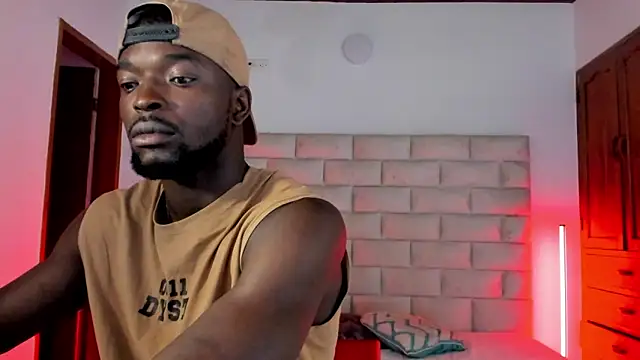 Snapshot of Dylan_Taylor chatting on January 7, 2026, 12:18 pm Dylan Taylor online show from January 7, 2026, 12:18 pm