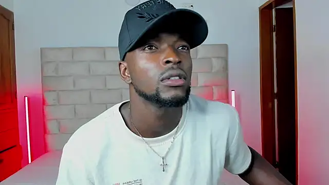 Snapshot of Dylan_Taylor chatting on January 8, 2026, 12:40 pm Dylan Taylor online show from January 8, 2026, 12:40 pm