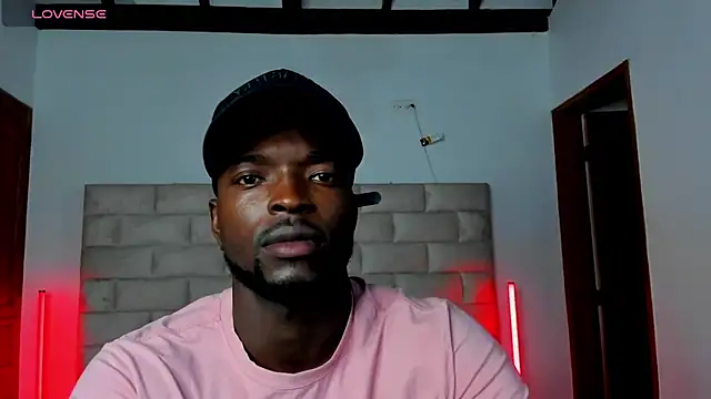 Snapshot of Dylan_Taylor chatting on January 11, 2026, 11:37 am Dylan Taylor online show from January 11, 2026, 11:37 am