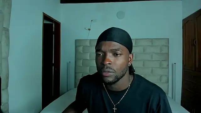 Snapshot of Dylan_Taylor chatting on February 12, 2026, 3:23 am Dylan Taylor online show from February 12, 2026, 3:23 am