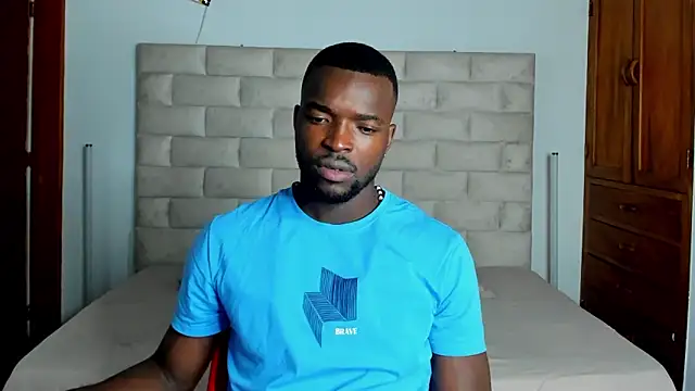 Snapshot of Dylan_Taylor chatting on March 7, 2026, 2:41 am Dylan Taylor online show from March 7, 2026, 2:41 am