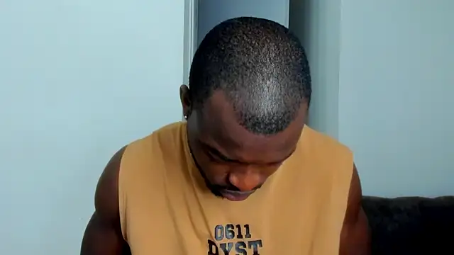 Snapshot of Dylan_Taylor chatting on March 25, 2026, 12:00 pm Dylan Taylor online show from March 25, 2026, 12:00 pm