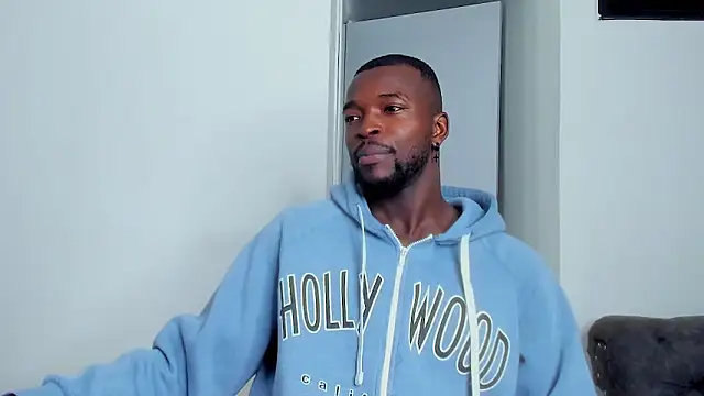 Snapshot of Dylan_Taylor chatting on April 1, 2026, 1:41 pm Dylan Taylor online show from April 1, 2026, 1:41 pm