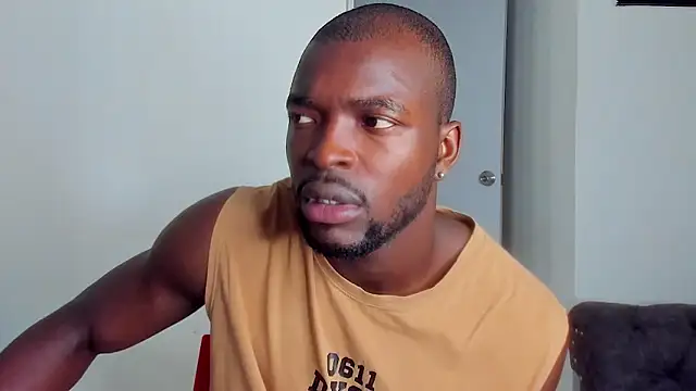 Snapshot of Dylan_Taylor chatting on April 8, 2026, 11:32 am Dylan Taylor online show from April 8, 2026, 11:32 am