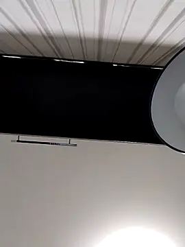 Lorrain Dorrie online show from November 28, 2025, 6:05 am