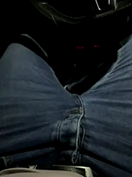 Snapshot of Mustafa-231 chatting on December 3, 2025, 7:45 pm Mustafa-231 online show from December 3, 2025, 7:45 pm