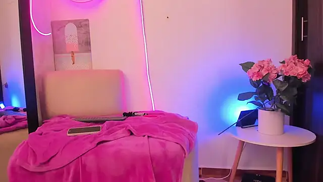 Maryann jones online show from February 20, 2025, 2:24 pm