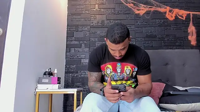 bruno miller  online show from November 1, 2025, 8:55 pm