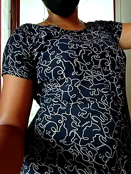 Tamil Shalini Lustyy online show from October 3, 2025, 11:07 am