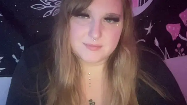 thickgingergoddess online show from March 18, 2025, 3:42 am