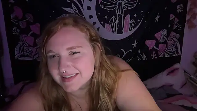 thickgingergoddess online show from September 27, 2025, 4:17 am