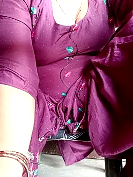 Snapshot of KEEP536 chatting on October 14, 2025, 10:05 am KEEP536 online show from October 14, 2025, 10:05 am