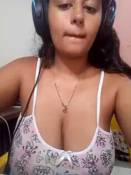 Snapshot of Babydol18_ chatting on January 28, 2025, 10:02 am Babydol18 online show from January 28, 2025, 10:02 am